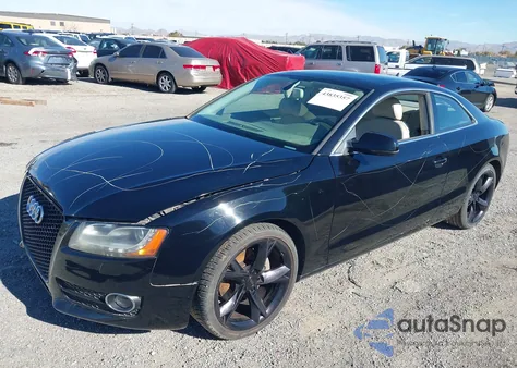 2011 Audi A5 2.0T Premium z USA, uszkodzony, nr VIN WAULFAFR3BA008076